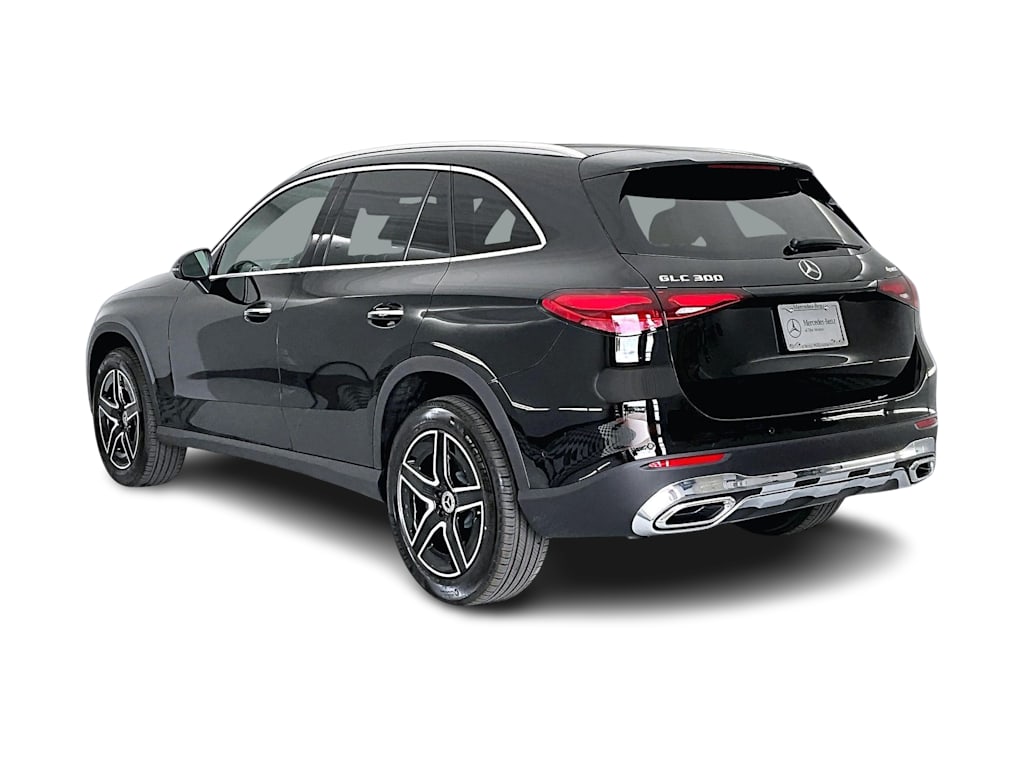 Thumbnail: 2026 Mercedes-Benz GLC - 4