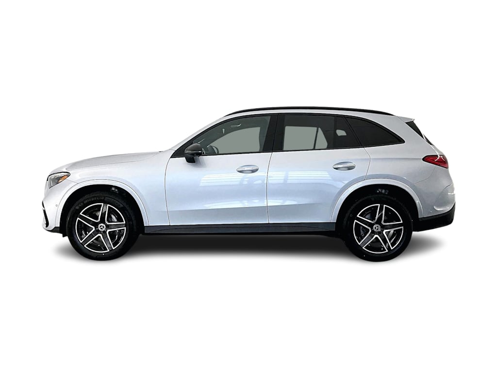 Thumbnail: 2026 Mercedes-Benz GLC - 3