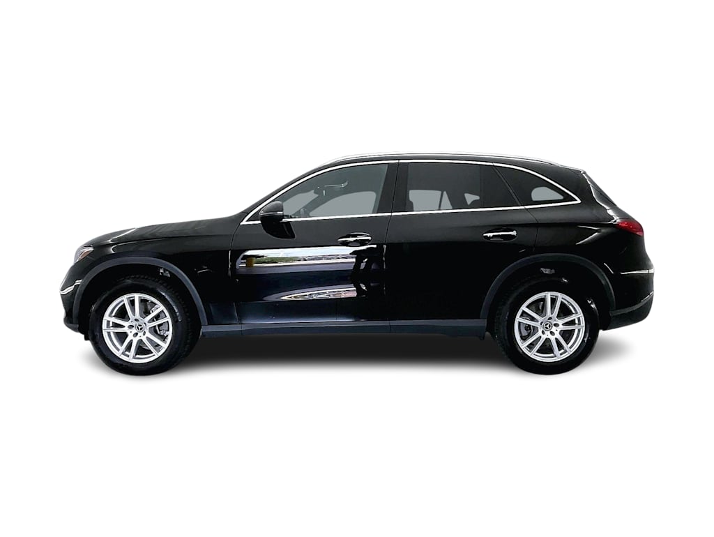 Thumbnail: 2023 Mercedes-Benz GLC - 3