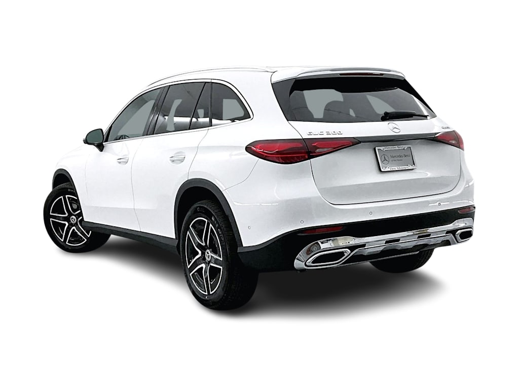 Thumbnail: 2026 Mercedes-Benz GLC - 4