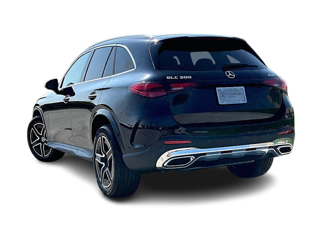Thumbnail: 2026 Mercedes-Benz GLC - 4