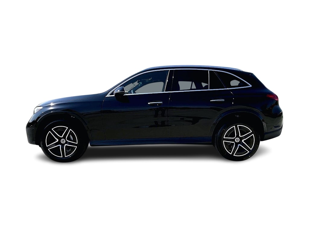 Thumbnail: 2026 Mercedes-Benz GLC - 3
