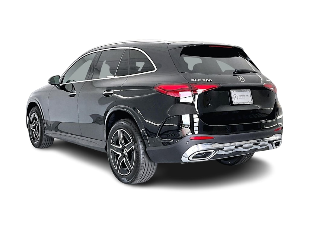 Thumbnail: 2026 Mercedes-Benz GLC - 4