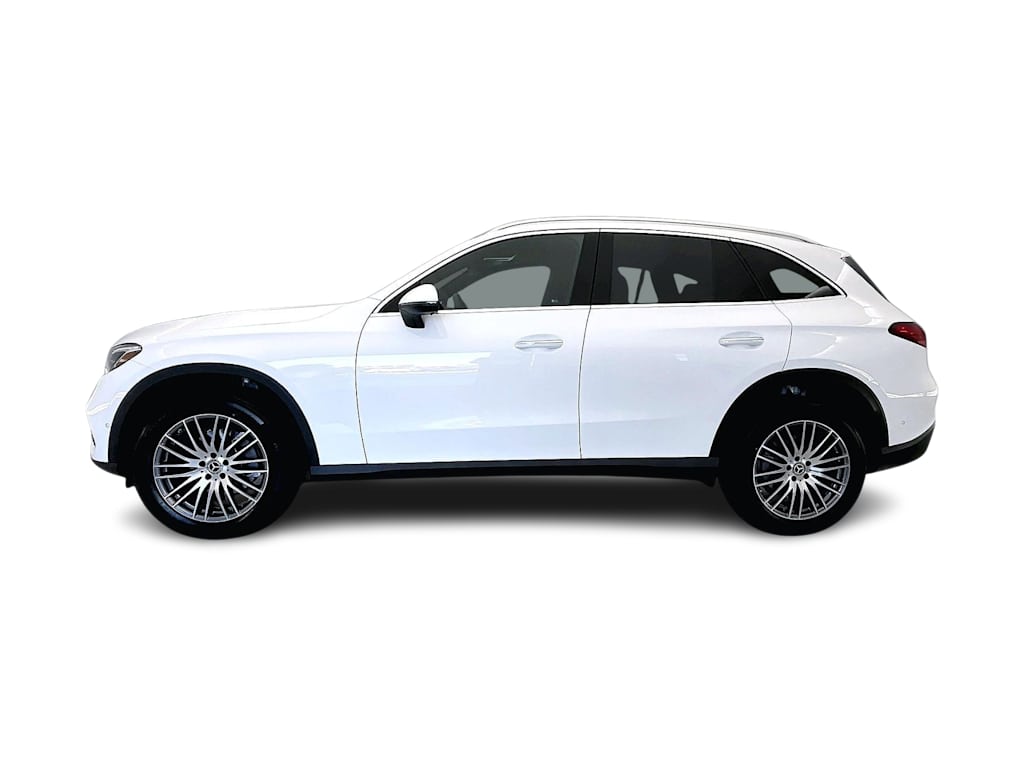 Thumbnail: 2026 Mercedes-Benz GLC - 3