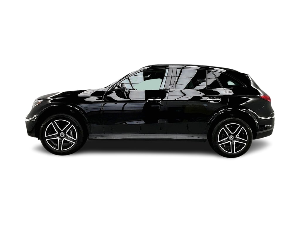 Thumbnail: 2026 Mercedes-Benz GLC - 3