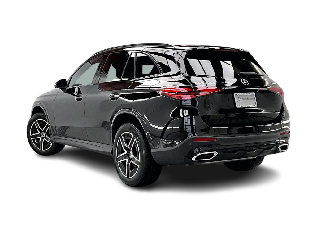 Thumbnail: 2026 Mercedes-Benz GLC - 4