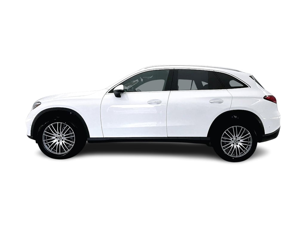 Thumbnail: 2026 Mercedes-Benz GLC - 3