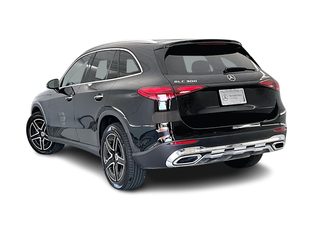 Thumbnail: 2026 Mercedes-Benz GLC - 4