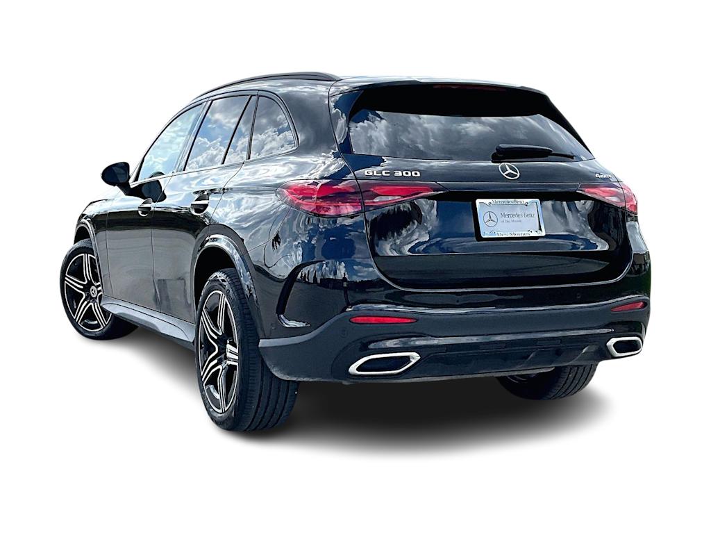 Thumbnail: 2026 Mercedes-Benz GLC - 4