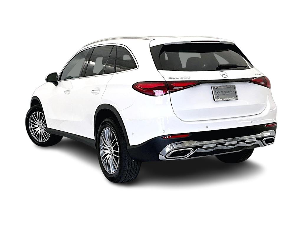 Thumbnail: 2026 Mercedes-Benz GLC - 4