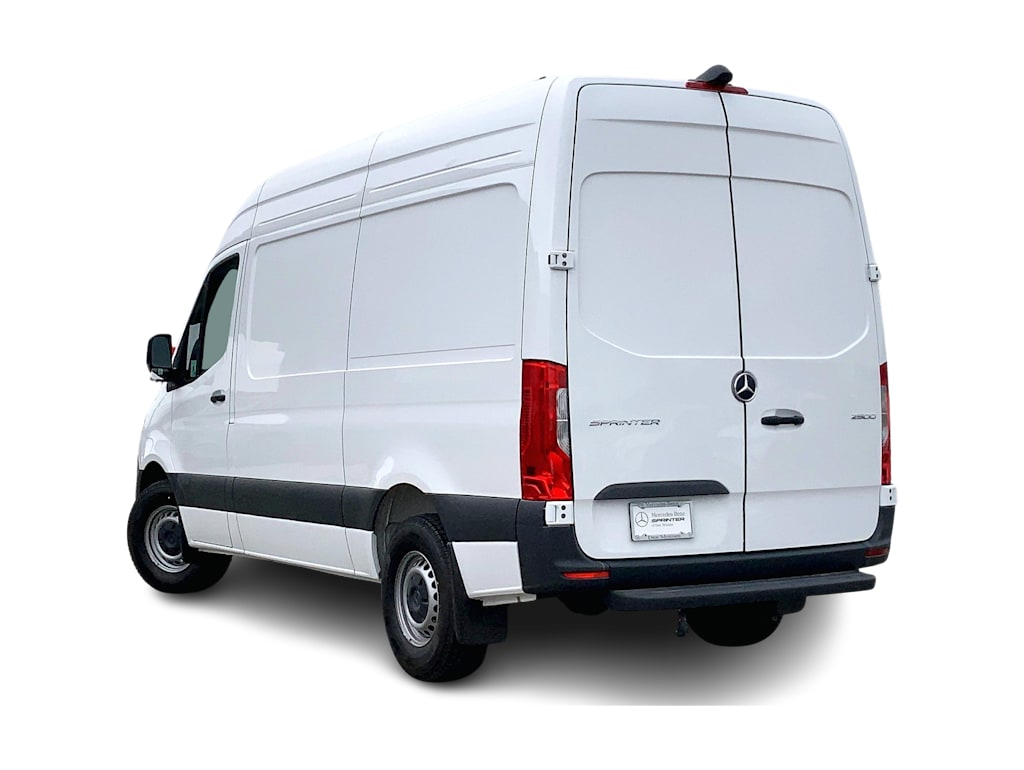 Thumbnail: 2025 Mercedes-Benz Sprinter - 4