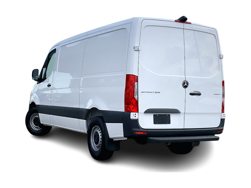 Thumbnail: 2025 Mercedes-Benz Sprinter - 4