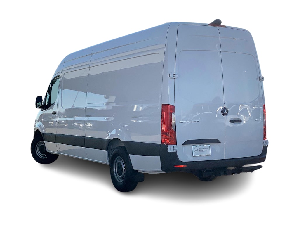 2025 Mercedes-Benz Sprinter 2500 4