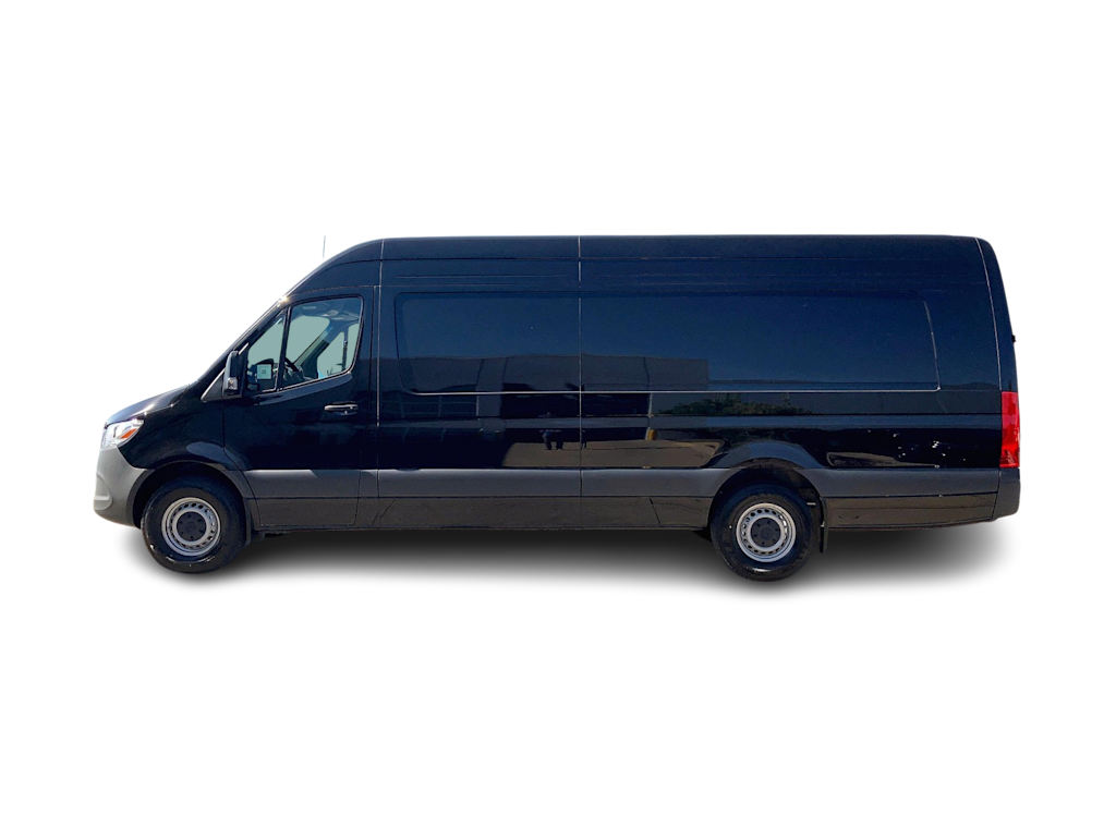 2025 Mercedes-Benz Sprinter 2500 3