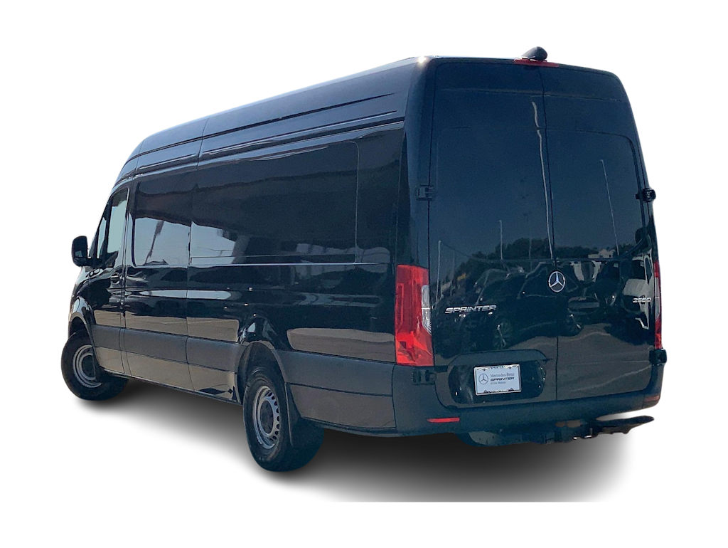 Thumbnail: 2025 Mercedes-Benz Sprinter - 4