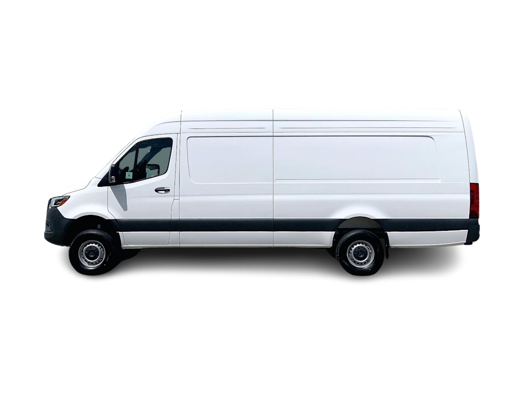 2024 Mercedes-Benz Sprinter 2500 3