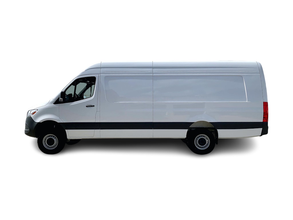 2024 Mercedes-Benz Sprinter 2500 3