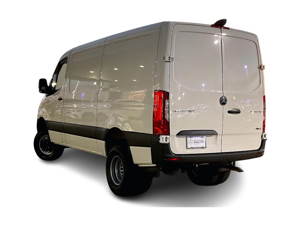 Thumbnail: 2025 Mercedes-Benz Sprinter - 4