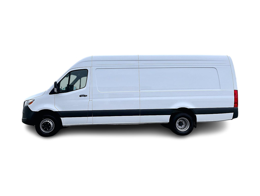 Thumbnail: 2026 Mercedes-Benz Sprinter - 3