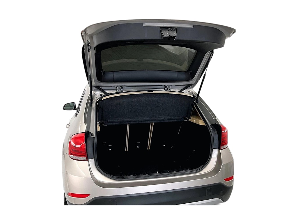 Thumbnail: 2014 BMW X1 - 18