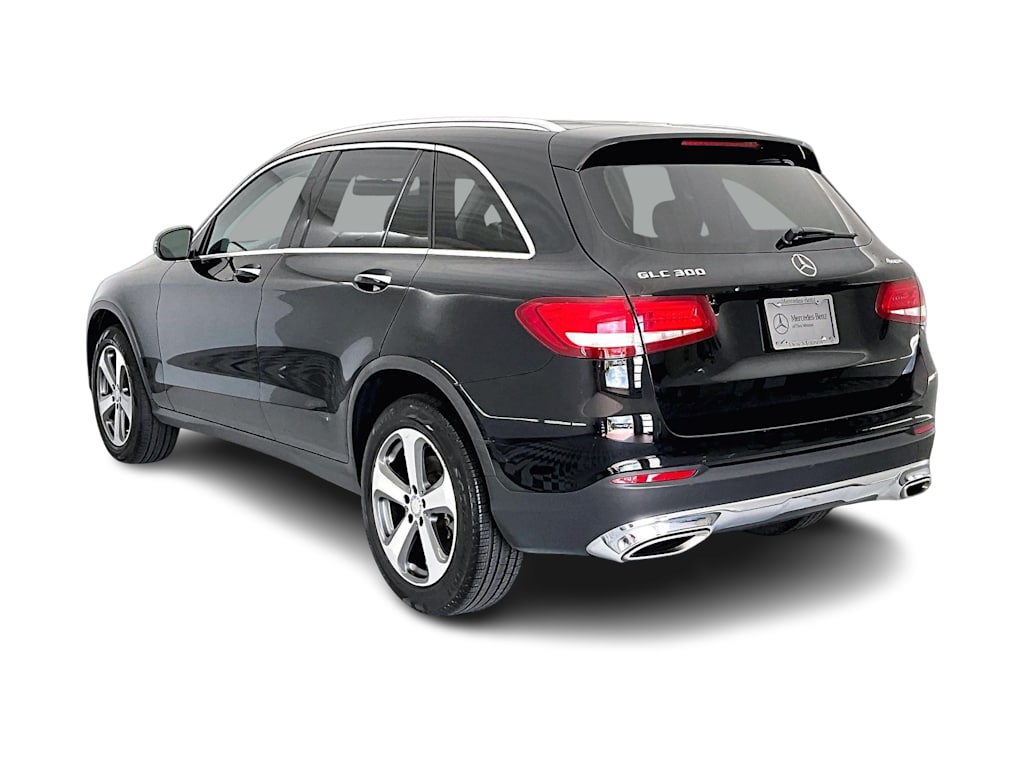 Thumbnail: 2017 Mercedes-Benz GLC - 4