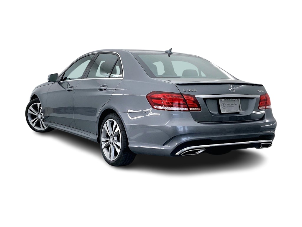 Thumbnail: 2016 Mercedes-Benz E-Class - 4