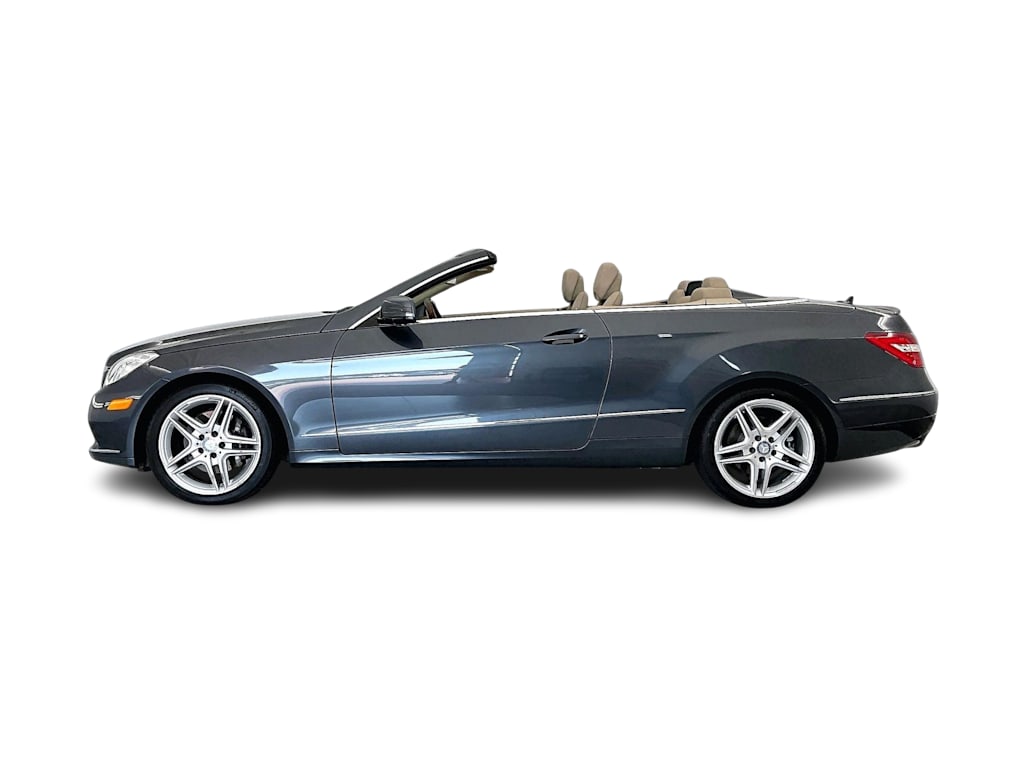 Thumbnail: 2013 Mercedes-Benz E-Class - 3