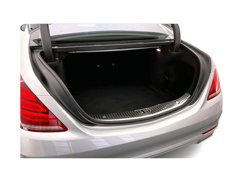 Thumbnail: 2017 Mercedes-Benz S-Class - 28