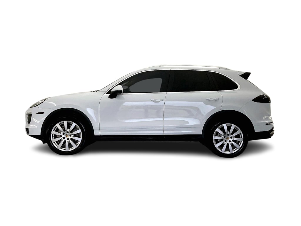 Thumbnail: 2015 Porsche Cayenne - 3