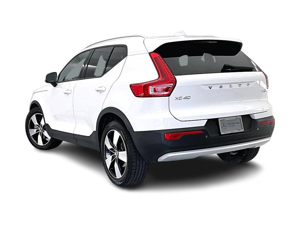 Thumbnail: 2020 Volvo XC40 - 4