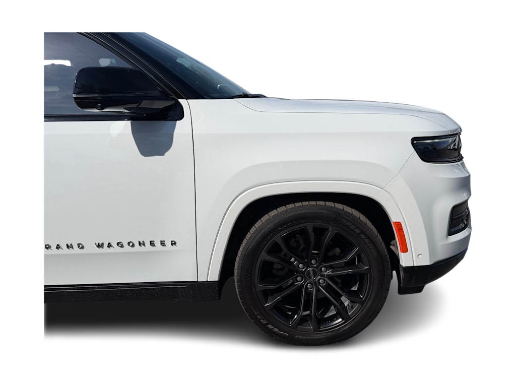 Thumbnail: 2023 Jeep Grand Wagoneer - 17