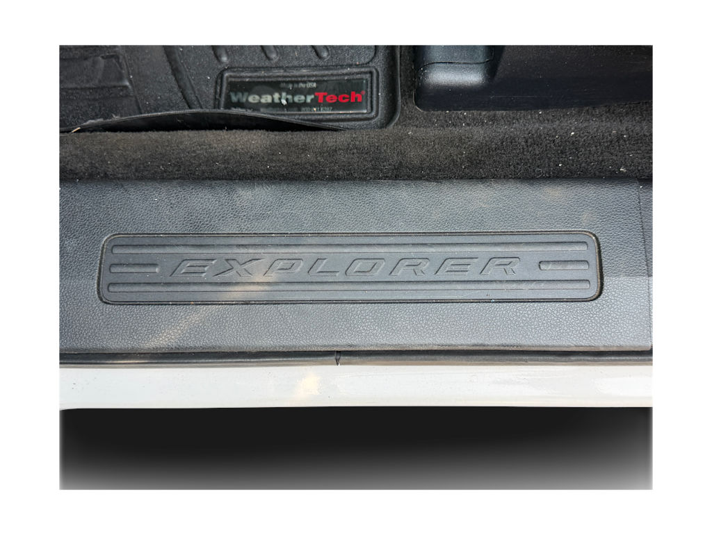 Thumbnail: 2016 Ford Explorer - 15