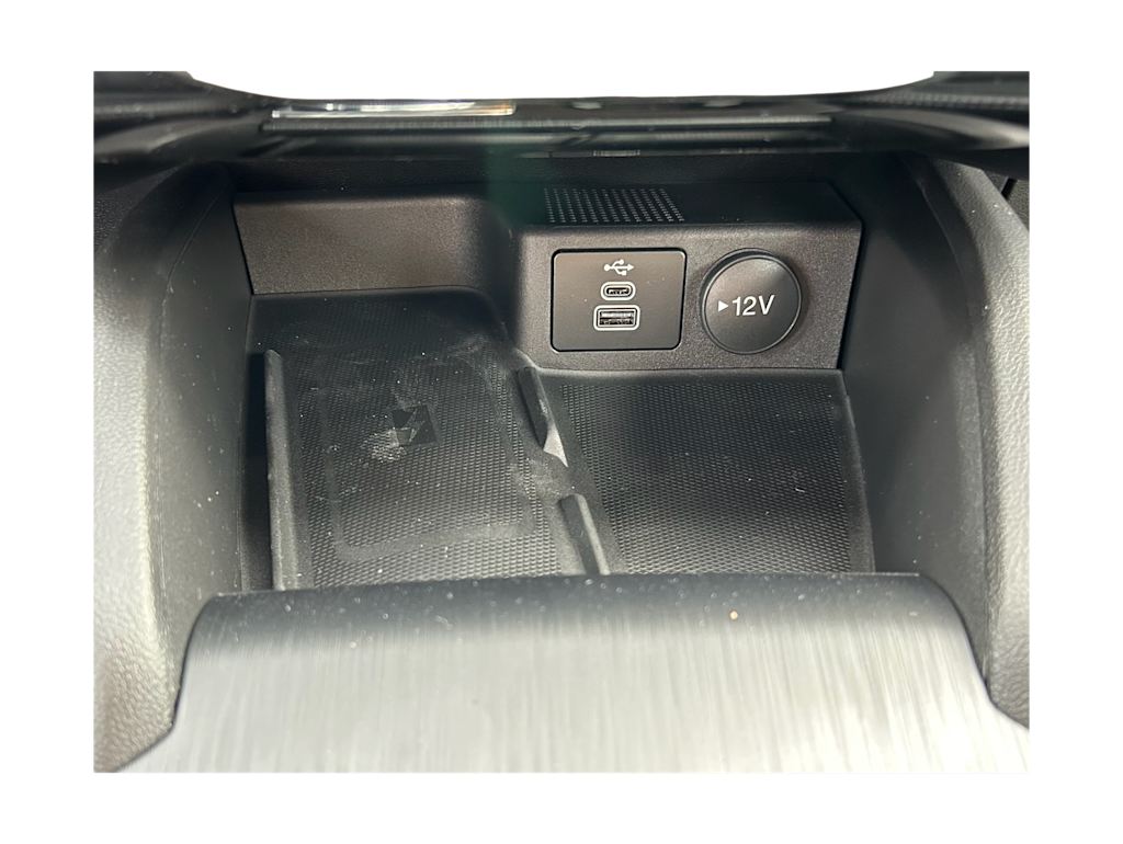 2025 Ford Escape Platinum 19
