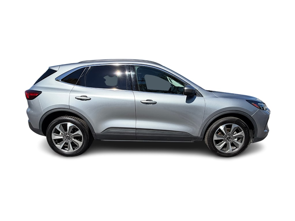 Thumbnail: 2024 Ford Escape - 16