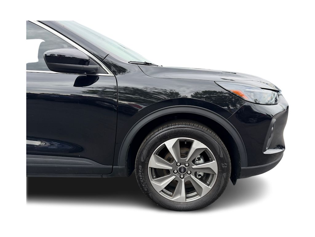 Thumbnail: 2025 Ford Escape - 17