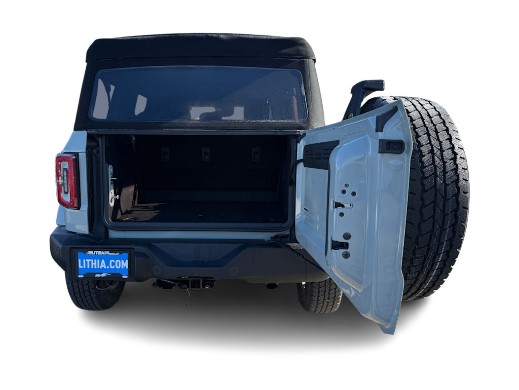 2023 Ford Bronco Outer Banks 16