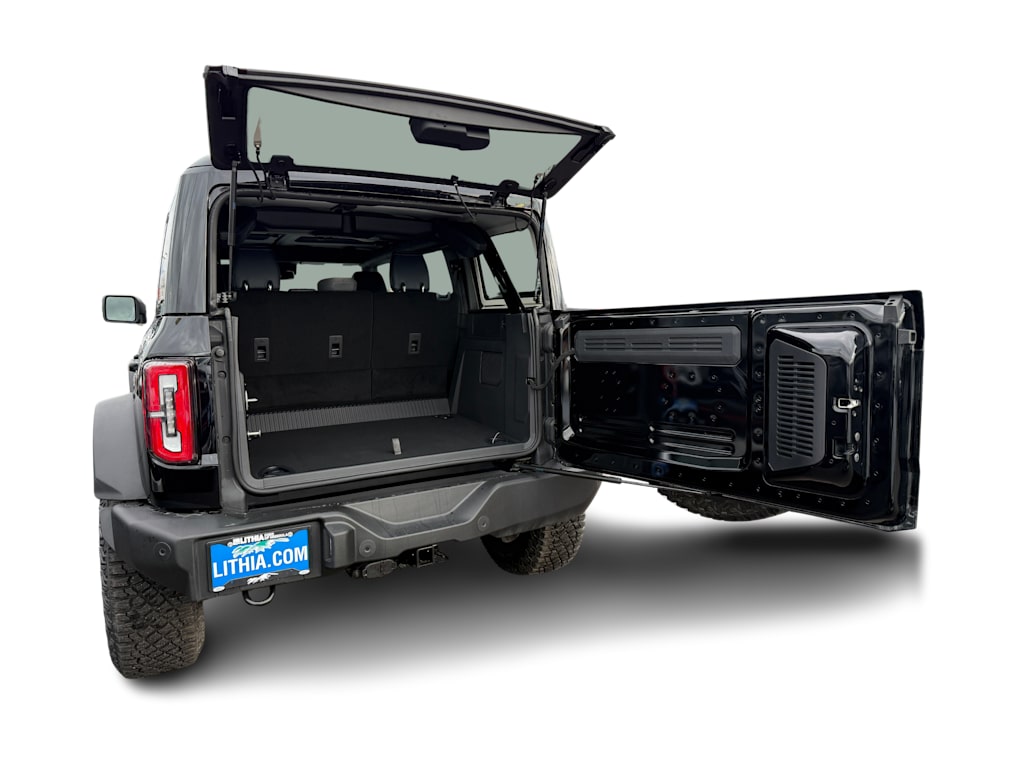 2024 Ford Bronco Outer Banks 21