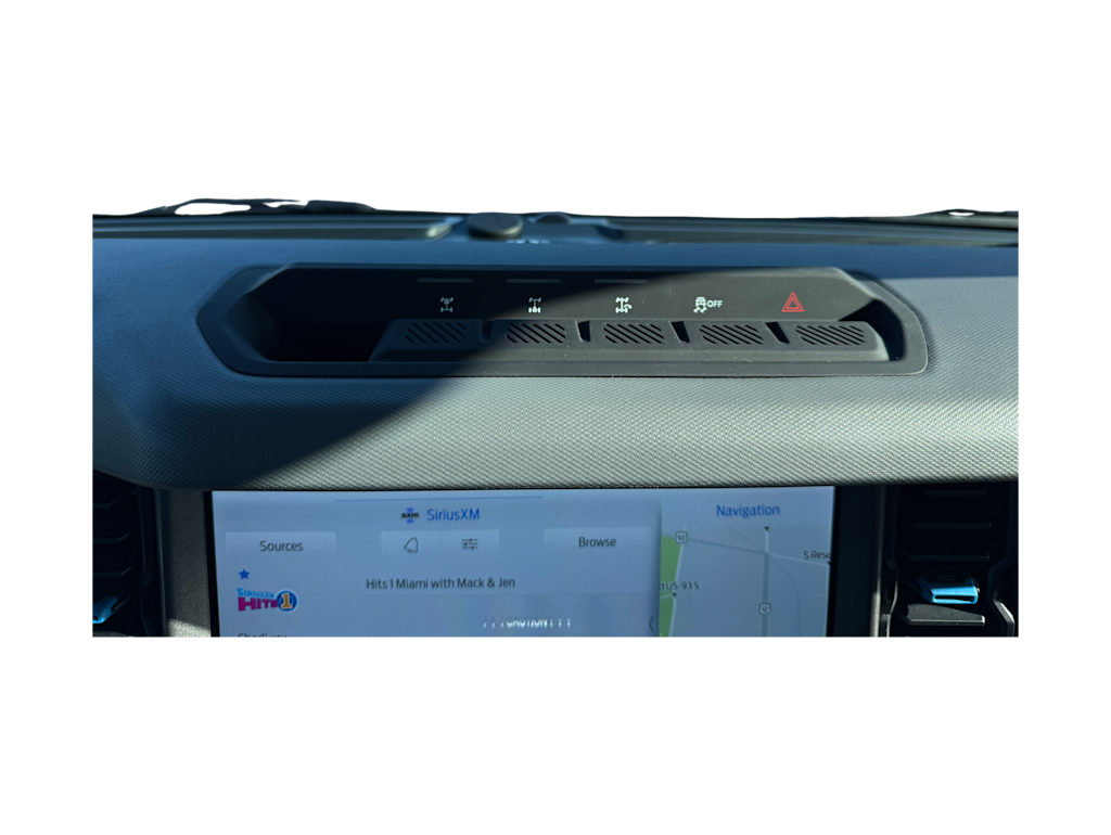 2024 Ford Bronco Black Diamond 4