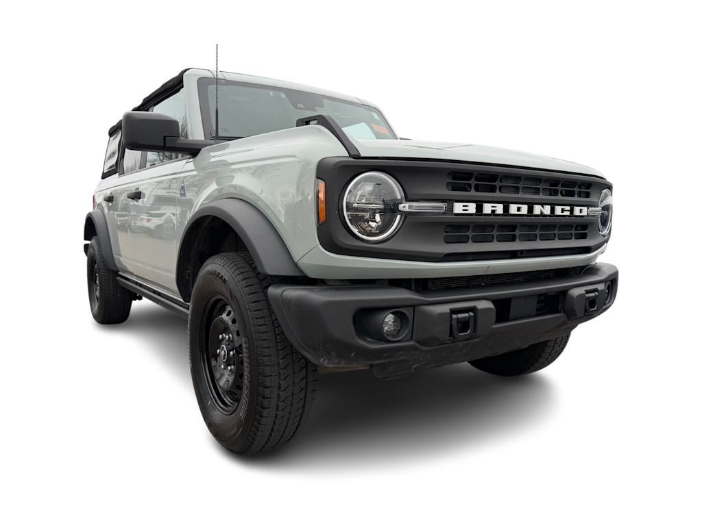 Thumbnail: 2022 Ford Bronco - 3