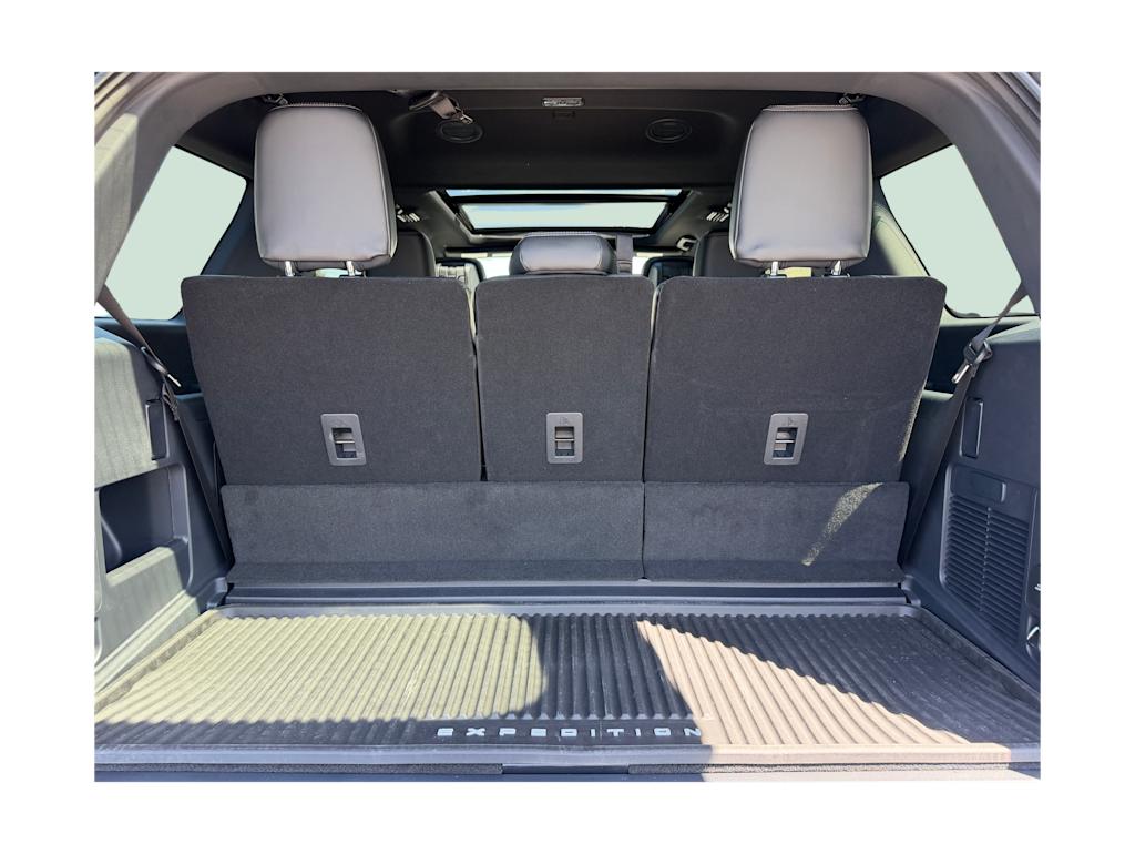 Thumbnail: 2026 Ford Expedition - 20