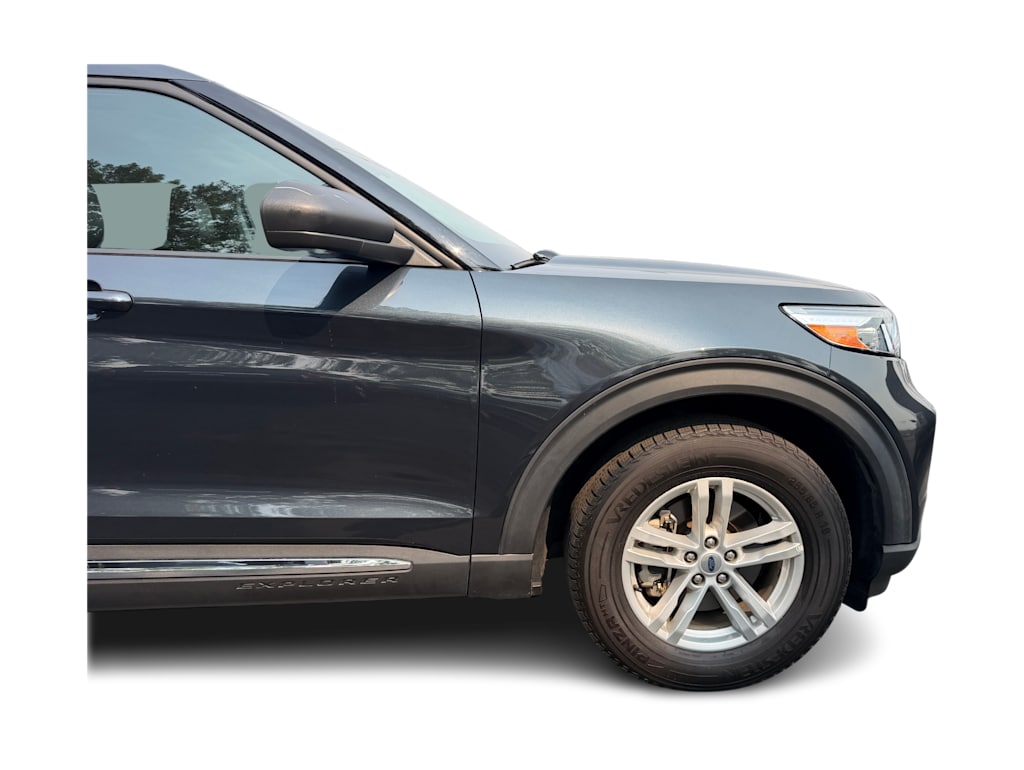 Thumbnail: 2022 Ford Explorer - 17