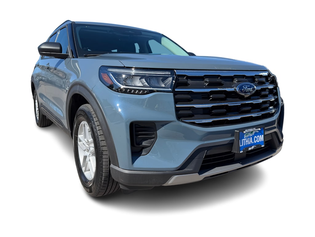 Thumbnail: 2026 Ford Explorer - 3