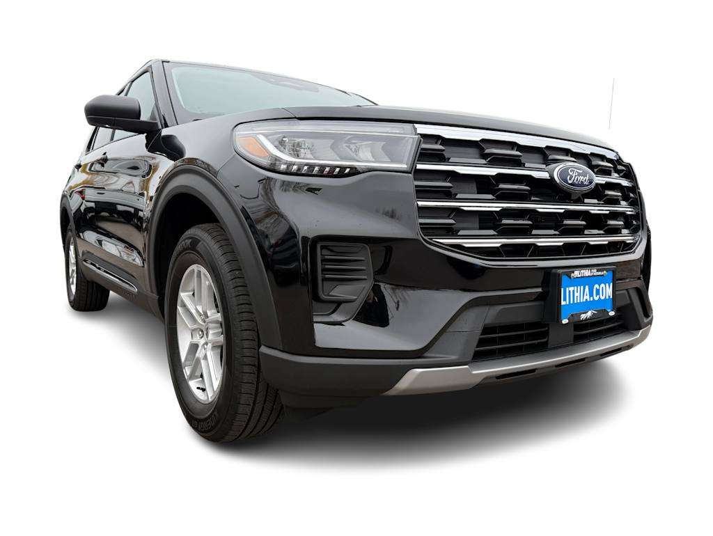 Thumbnail: 2025 Ford Explorer - 3