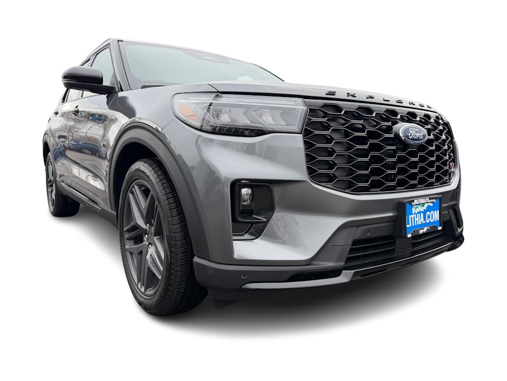 Thumbnail: 2026 Ford Explorer - 3