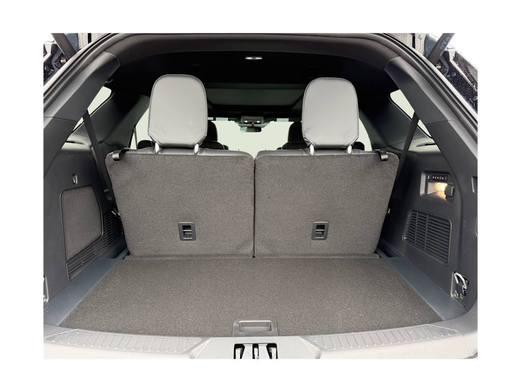 Thumbnail: 2026 Ford Explorer - 21