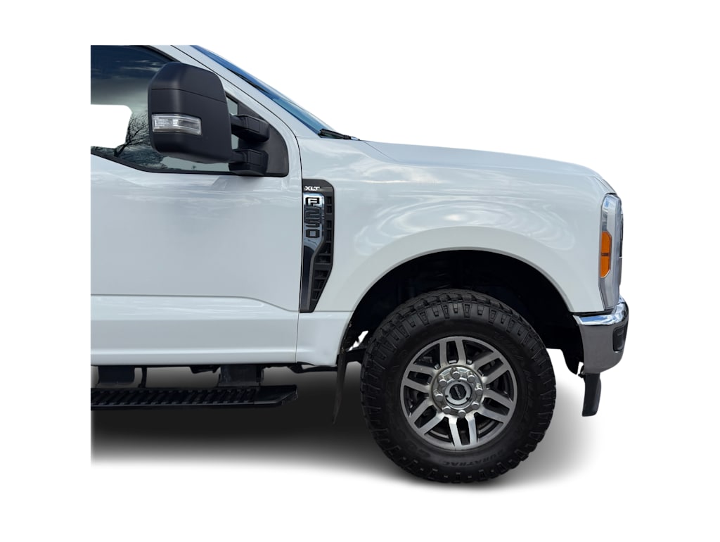 Thumbnail: 2023 Ford F-250 - 16