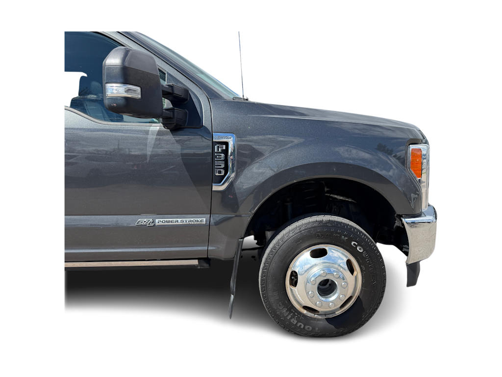 Thumbnail: 2019 Ford F-350 - 17