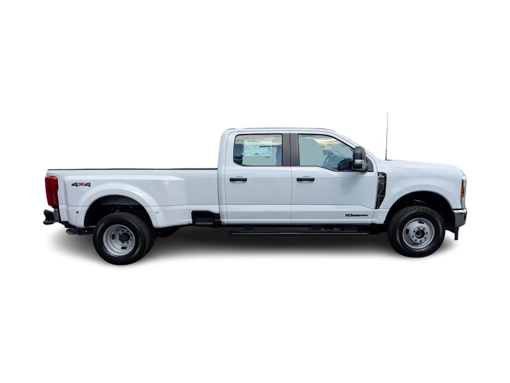 Thumbnail: 2026 Ford F-350 - 18