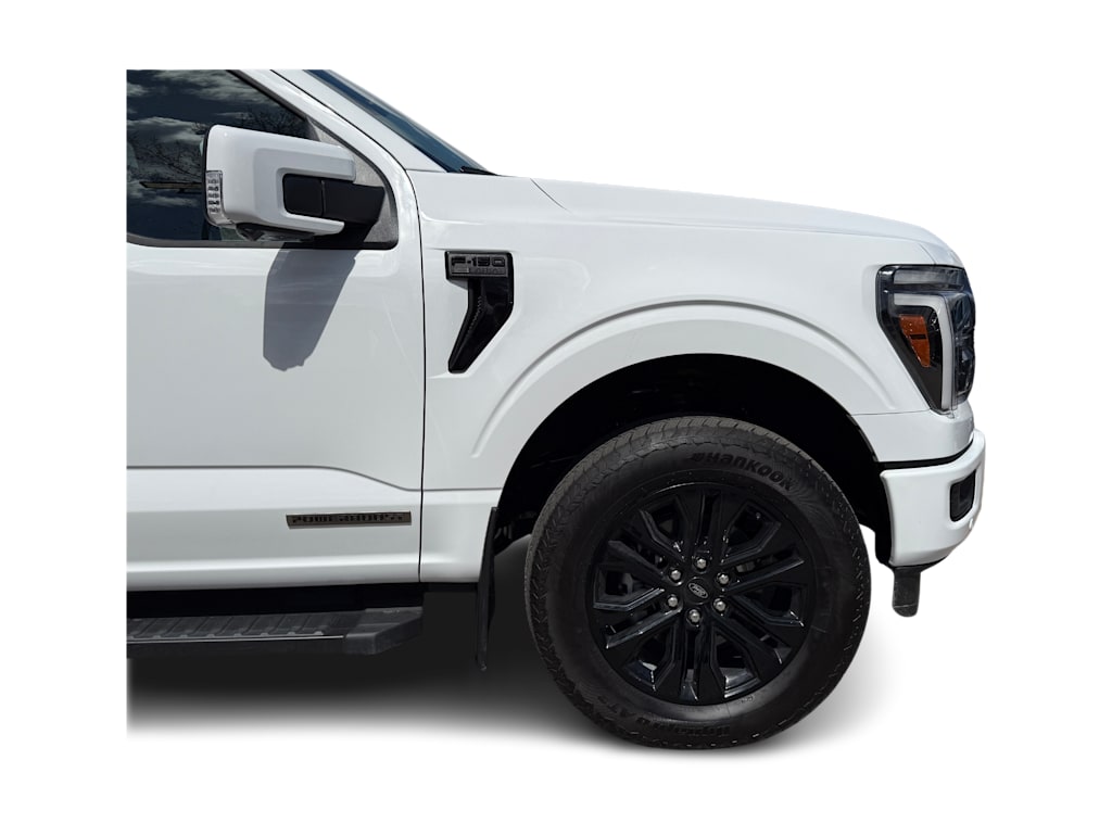 2025 Ford F-150 Lariat 17