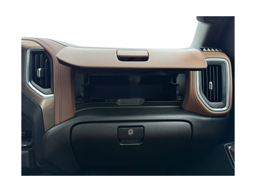 Thumbnail: 2022 Chevrolet Silverado 3500 - 16